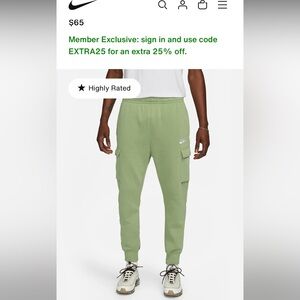 Sweatpants size medium pretty much new have no use from them